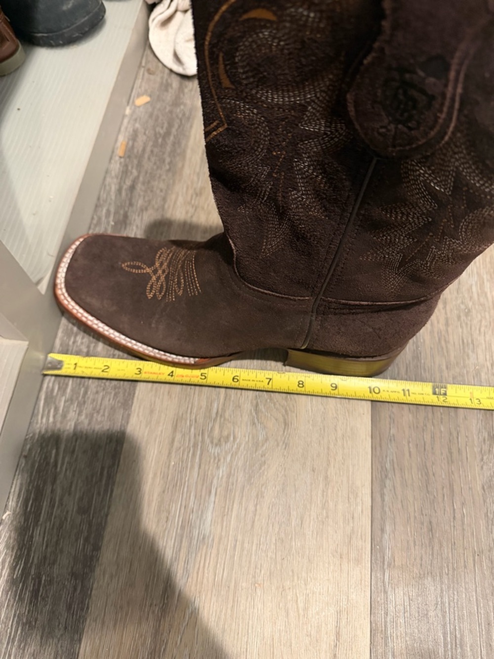 Brown Suede Western Cowboy Boots with Embroidery - Picture 8 of 8